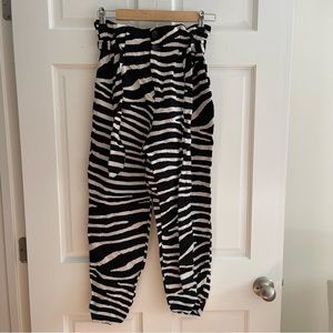 HM High Rise Striped Cropped Pants Women’s Size 0